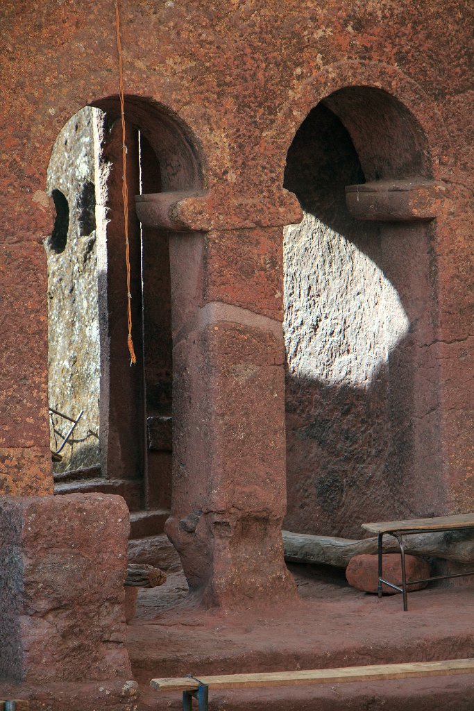 17-Lalibela's grave.jpg - Lalibela's grave